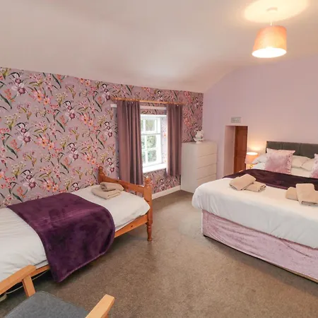 Boundcliffe Farm Holiday home *