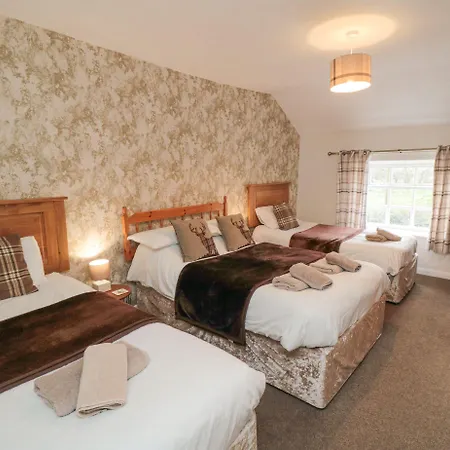 Boundcliffe Farm * Allerston